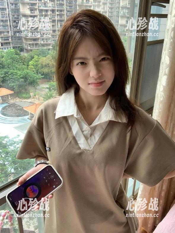 下载17吃瓜，彻底融入黑料黑料社的小圈子，八卦聊起来简直欲罢不能！