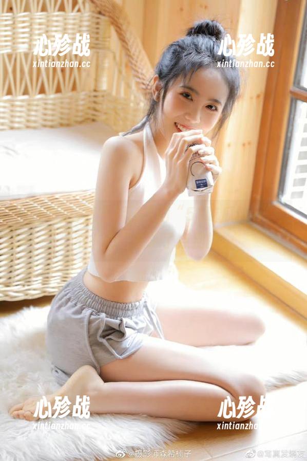 我在用iOS的“51吃瓜fun”，不小心“吃”了点别的…