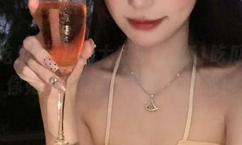 热门大瓜来袭，51吃瓜网教你如何免费品尝吃瓜的艺术！