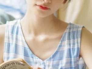 818.st还在等待中，621.st只好躲进718.st的ios里消遣！
