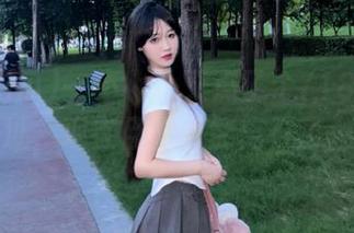 一不小心又点了个718吃瓜网址，现在目光不能离开了…