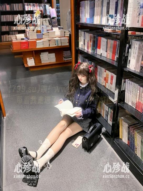 噗！www.799.su网站似乎拖带着我走进了一个八卦的奇幻世界。