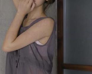 点进91吃瓜群众的链接就像无意间撩了个侧脸，心里竟有说不出的悸动。
