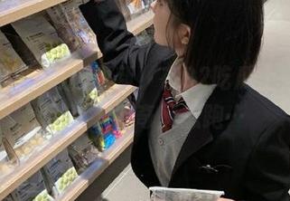 每日更新！在92吃瓜上，黑料又让人好奇又想跑…