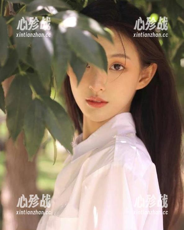 每次观看awcg吃瓜的爆料，我就想，这个世界真是热闹，哈哈！