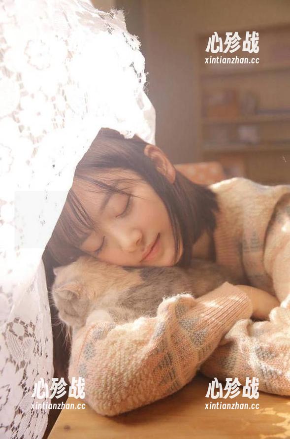 刚在hl02.co官网看到一条，她居然把前任的名字写成了‘花生’！