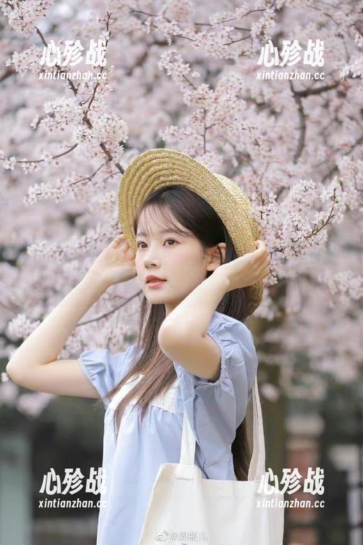 快来磕hl02.com的链接，里面的桥段太上头了