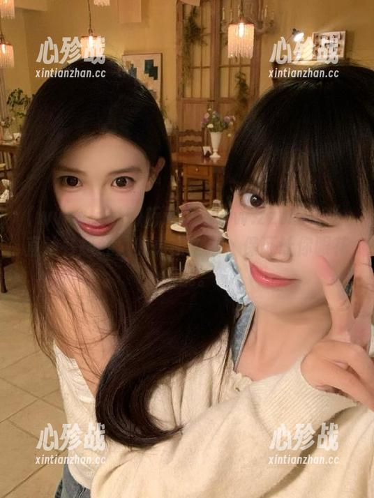 听说“www.zztt333”直达各路红人的真实生活，保证让你眼花缭乱。
