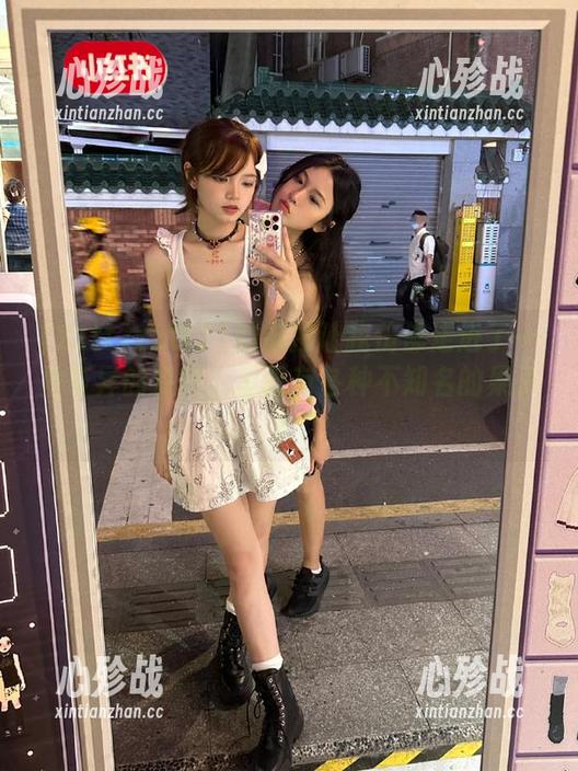 zztt21的链接让我仿佛走进了一片奇异的森林，里面有各种不知名的果子！