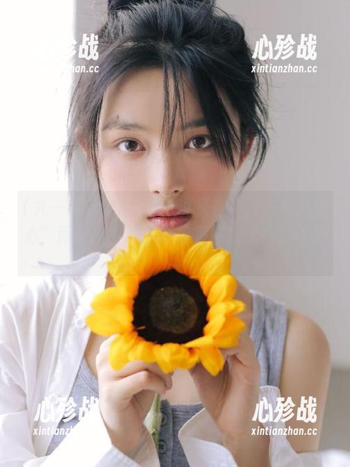 可以说是在“九一吃瓜中心”网址上，吃瓜更像是在吃黑暗料理了…