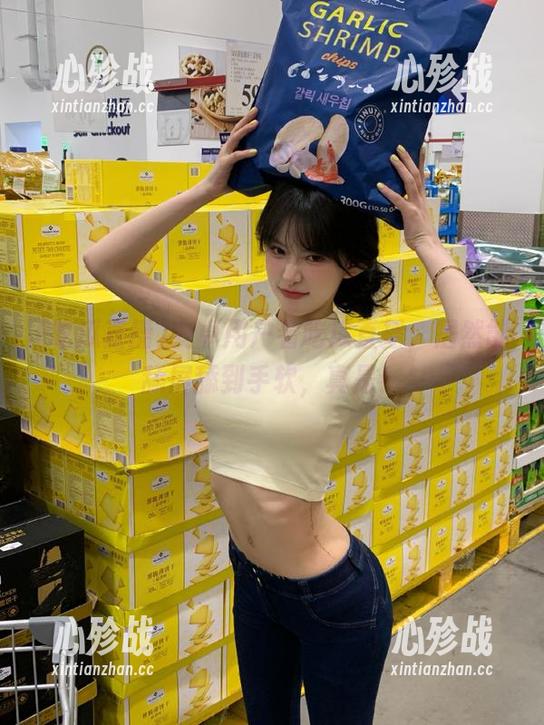安卓用户看吃瓜直播，居然能舔屏舔到手软，真是！