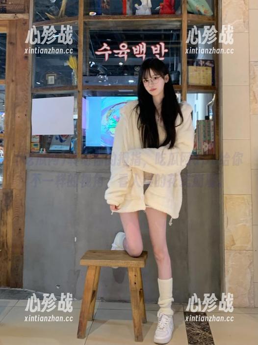 转动你的拇指，吃瓜网app给你不一样的视角，看人类的花式崩塌。