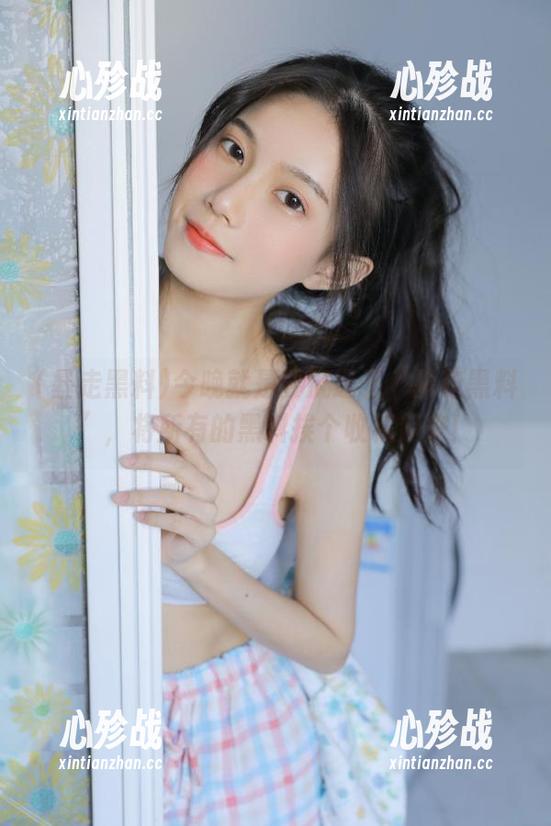 今晚就是要沉迷于“暴走黑料”，将所有的黑料挨个收藏起来！