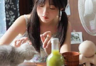 每日黑料51：看着这资源，我只想默默叉腰舔屏幕。