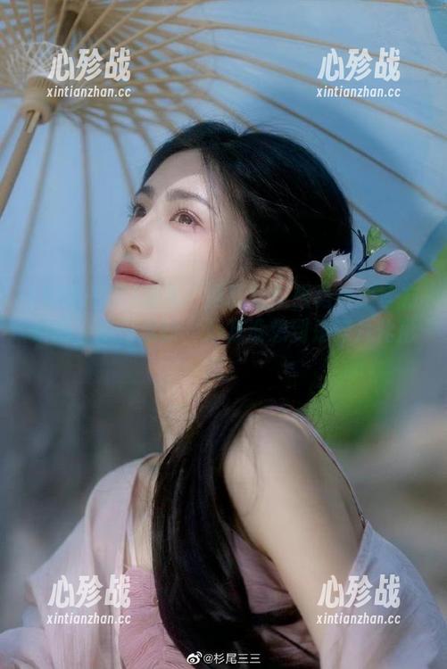 发布：网曝吃瓜强势推出官方菜谱，夏日清新，万万没想到是碎片化形式。
