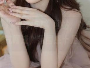“黑料51”网站，吃瓜也得一气呵成，氛围感十足！
