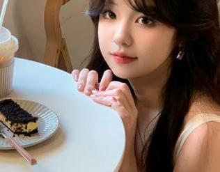 超不靠谱的事，“黑料不打样”发布的甜蜜瓜