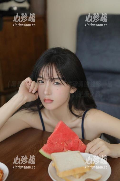 把握搜索关键词的线路，黑料不打烊，看瓜小能手的逆袭之路。