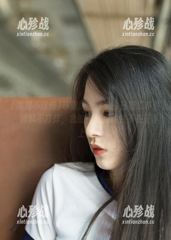 苹果版上热论今日吃瓜事件，黑料不打烊，我的关注点果然不在正事上？