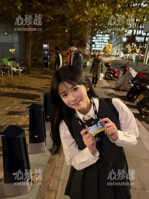 黑料吃瓜在线，灵魂深夜八卦不打烊！