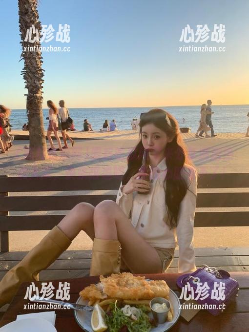 黑料吃瓜网又来分享刺激热点大瓜，快来报道吧，我的心脏受不了！