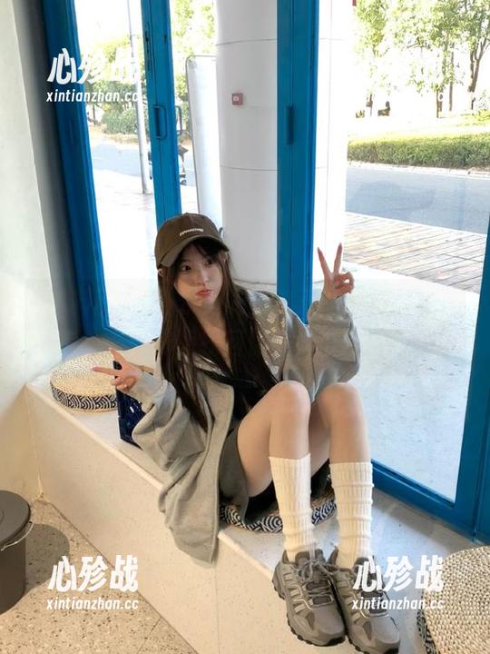永恒的黑料正能量网页版，让你千方百计想找回你的“瓜”控身份！