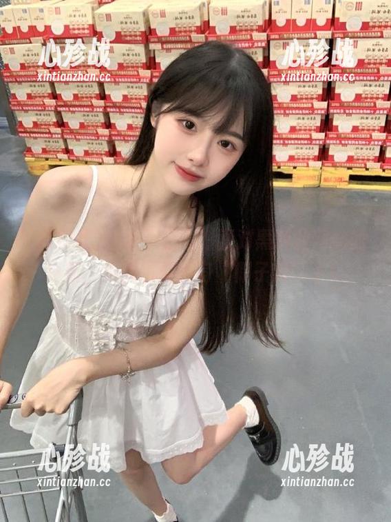 吃瓜不止停，面对黑料社网站的更新，我简直要变身“椰子鸡”了！