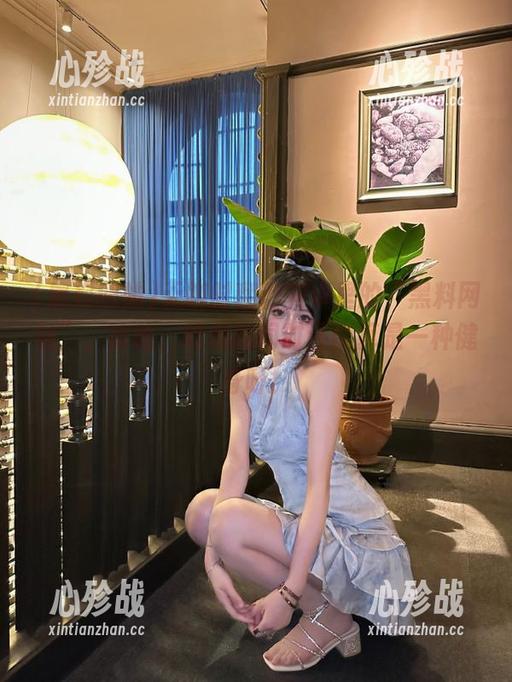 无聊时翻翻安卓里的“黑料网站”，哈哈，吃瓜的同时还能算是一种健身呀！