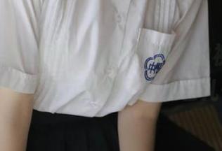 点开“黑瓜吃料”的视频，我的社交生活就死了一小会儿…